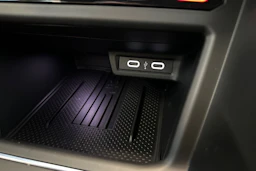 harmaa Volkswagen Taigo 2026 kuva 23.