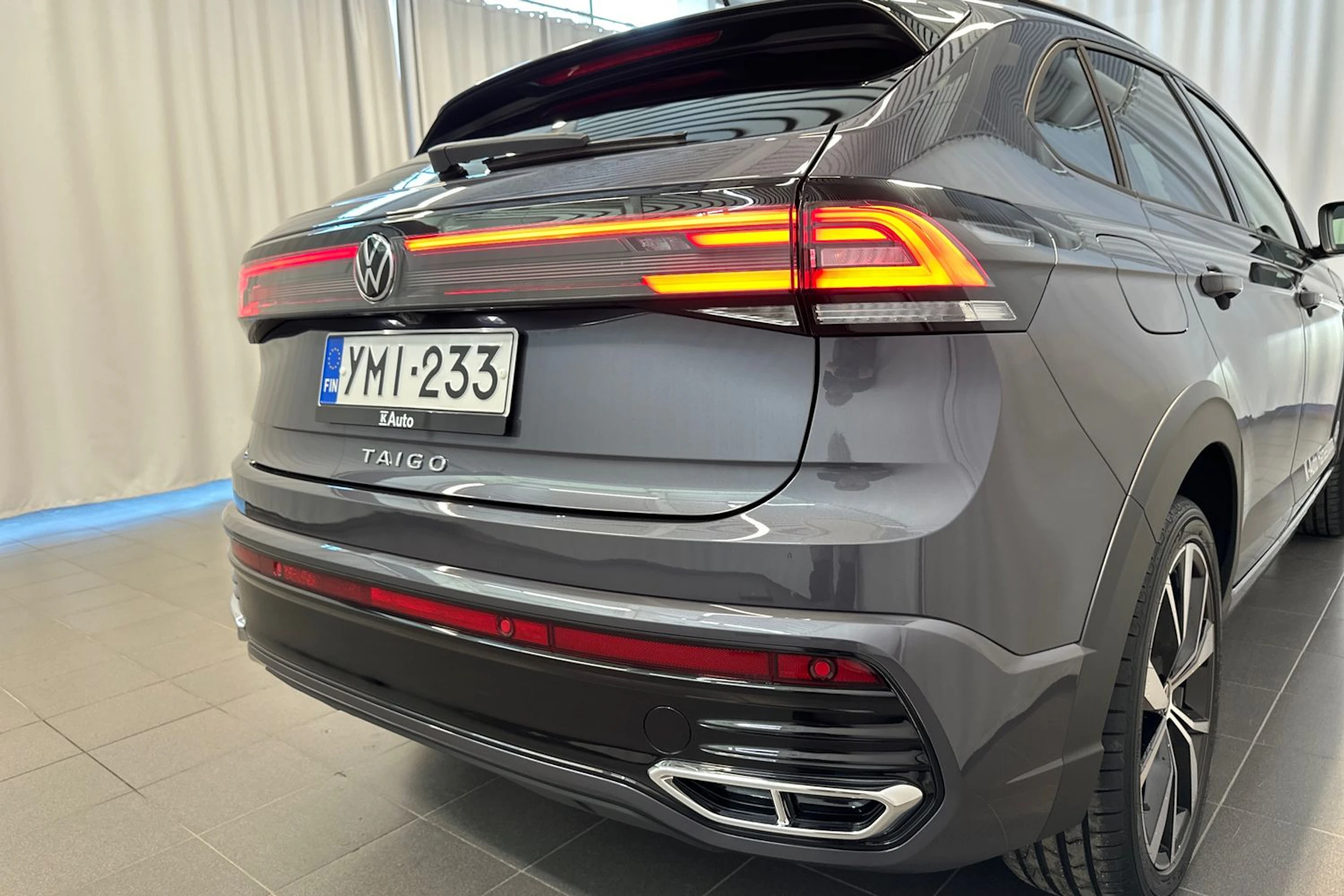 harmaa Volkswagen Taigo 2026 kuva 25.