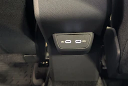 harmaa Volkswagen Taigo 2026 kuva 24.