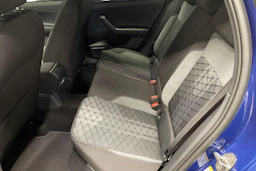 sininen Volkswagen Taigo 2026 kuva 8.
