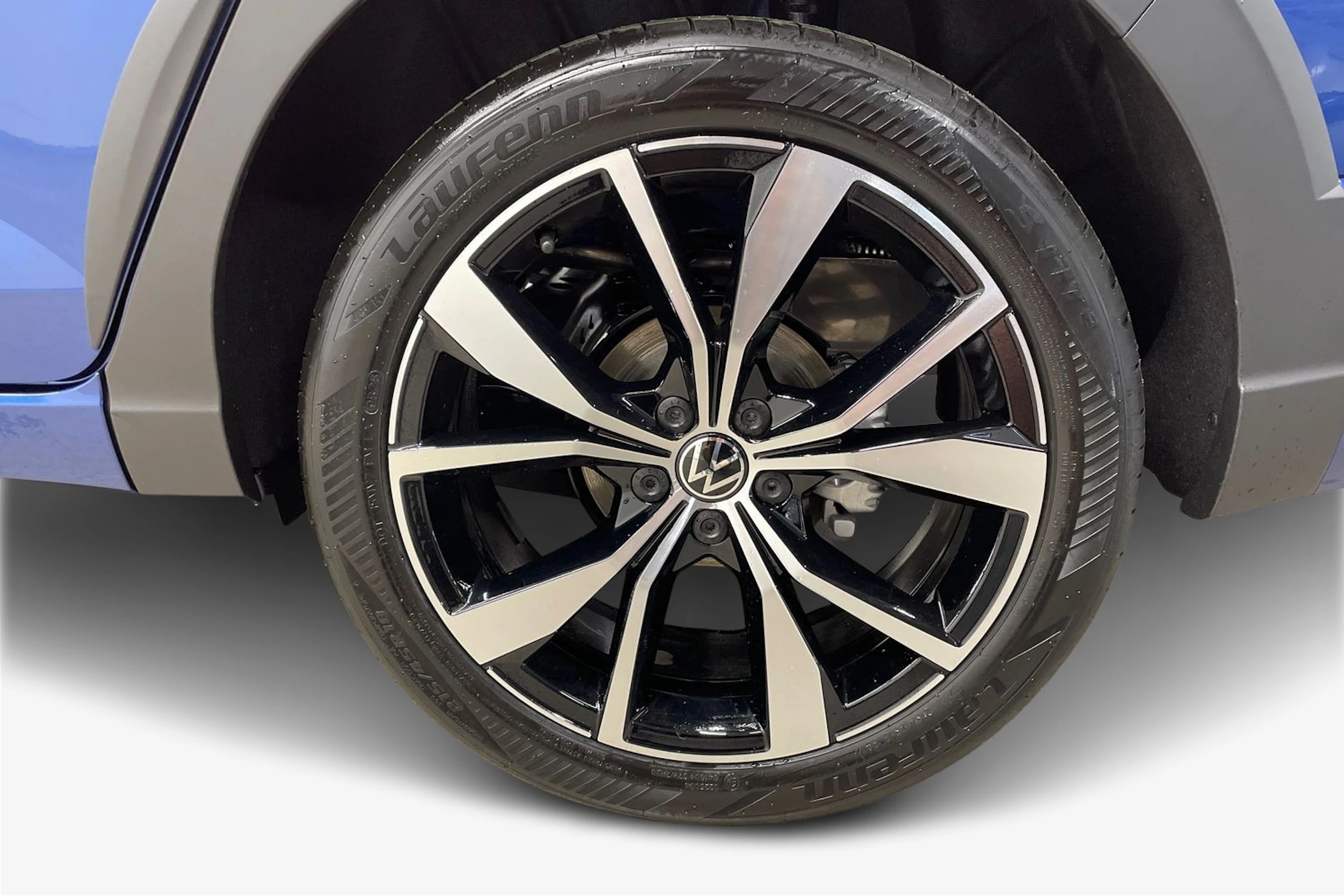 sininen Volkswagen Taigo 2026 kuva 9.