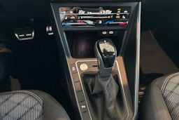harmaa Volkswagen Taigo 2026 kuva 18.