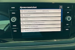harmaa Volkswagen Taigo 2026 kuva 20.