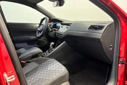 punainen Volkswagen Taigo 2027 kuva 11.