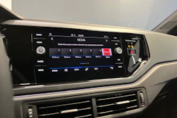 punainen Volkswagen Taigo 2027 kuva 15.