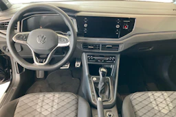 musta Volkswagen Taigo 2027 kuva 7.