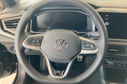 musta Volkswagen Taigo 2027 kuva 13.