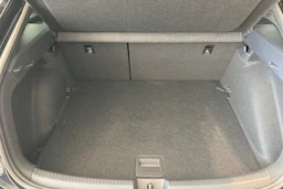 musta Volkswagen Taigo 2027 kuva 19.