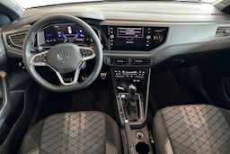 harmaa Volkswagen Taigo 2027 kuva 7.