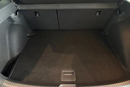 harmaa Volkswagen Taigo 2027 kuva 11.