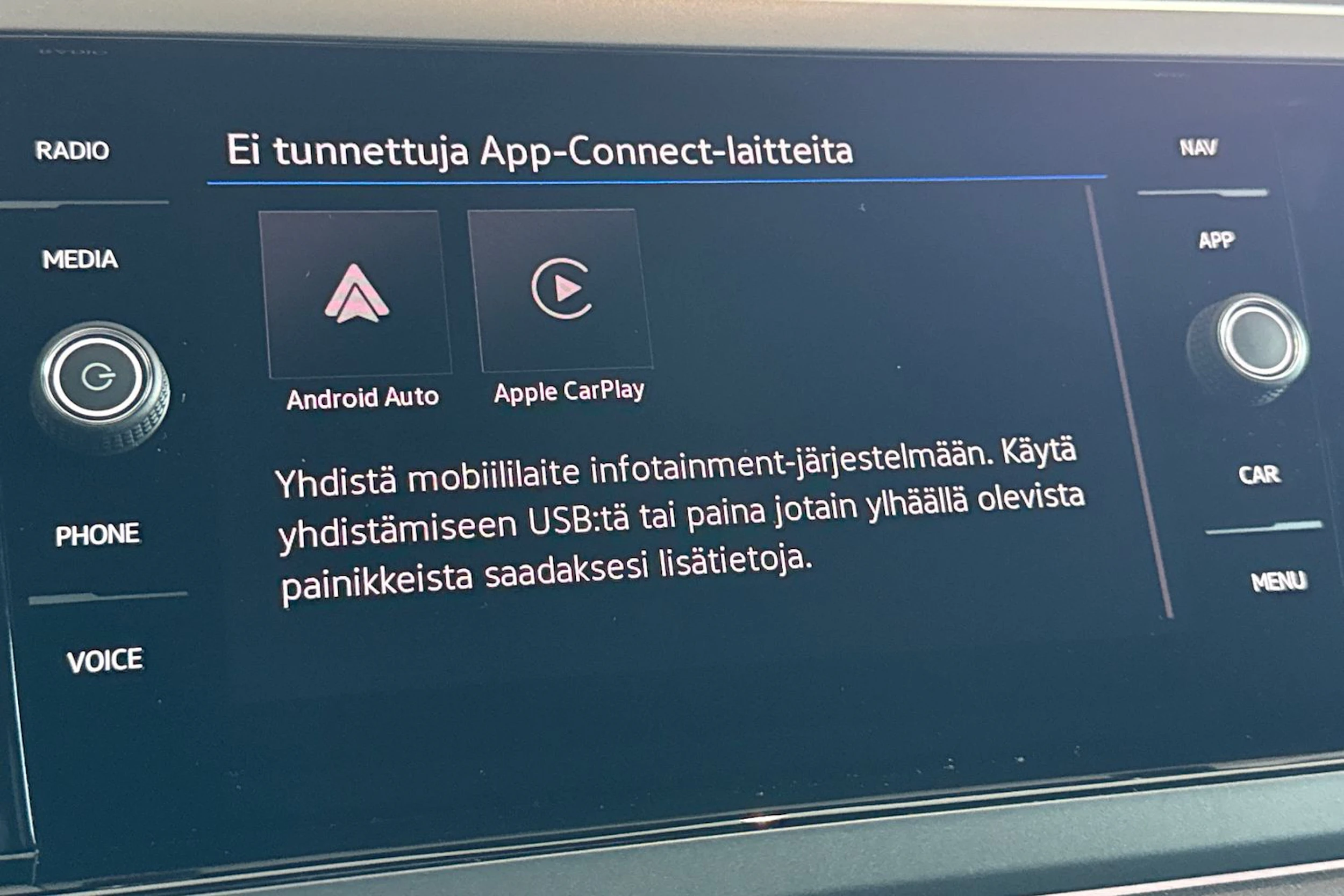 harmaa Volkswagen Taigo 2027 kuva 15.