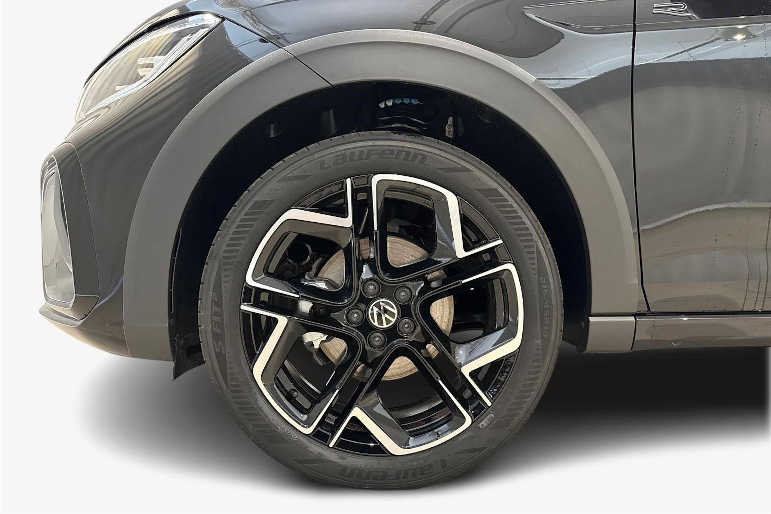 met. musta Volkswagen Taigo 2027 kuva 9.