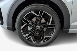 harmaa Volkswagen Taigo 2027 kuva 9.