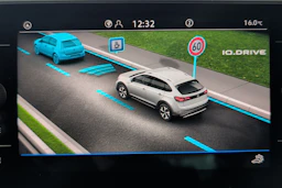 harmaa Volkswagen Taigo 2027 kuva 11.