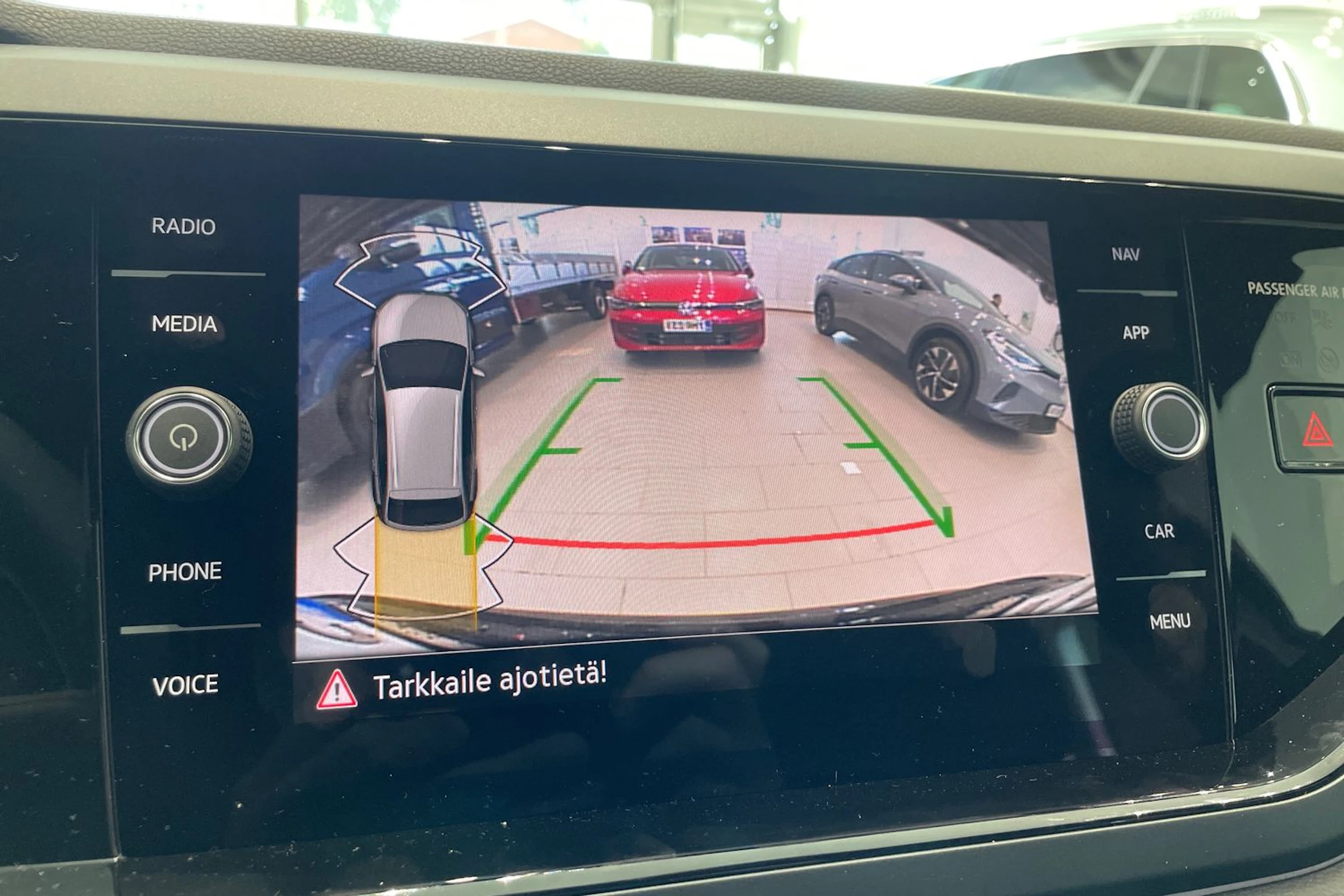 musta Volkswagen Taigo 2026 kuva 12.