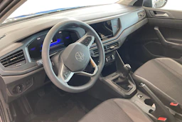 harmaa Volkswagen Taigo 2027 kuva 6.
