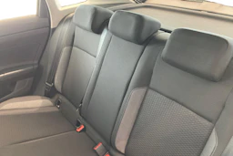harmaa Volkswagen Taigo 2027 kuva 8.