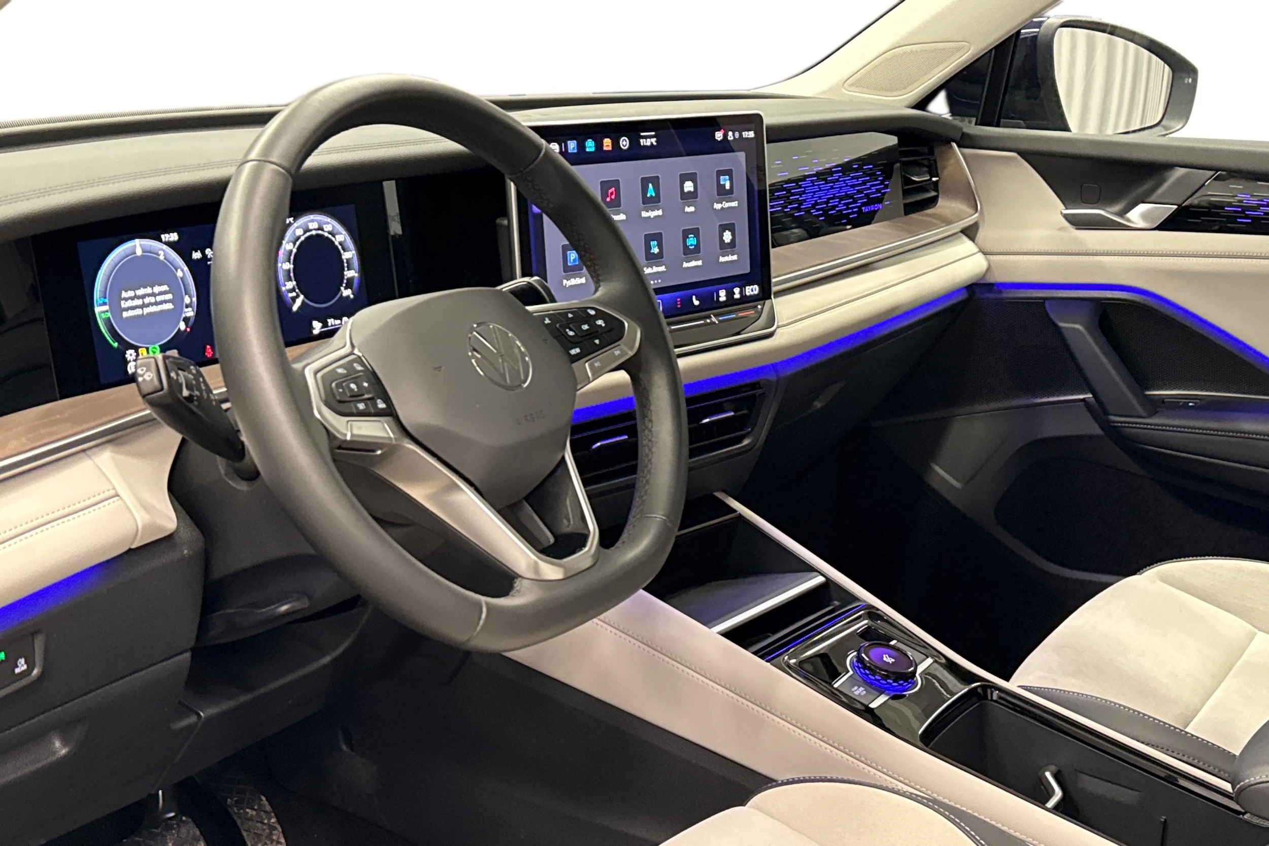 violetti Volkswagen Tayron 2025 kuva 6.