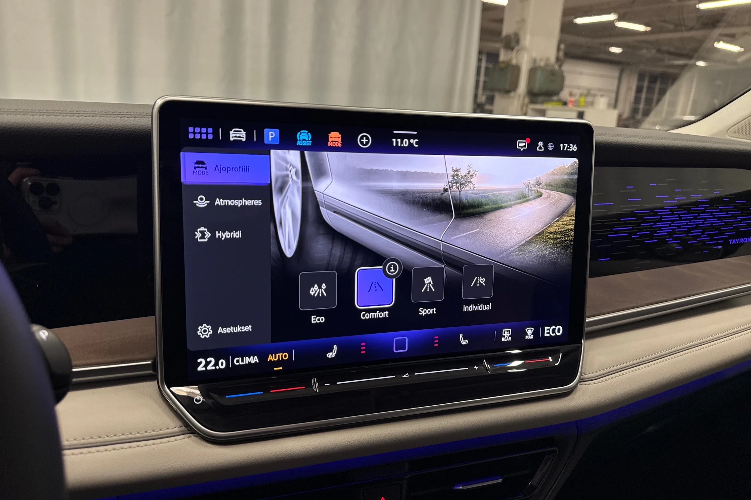 violetti Volkswagen Tayron 2025 kuva 23.