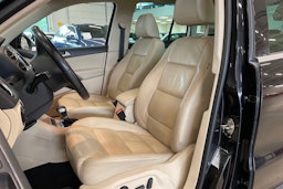 musta Volkswagen Tiguan 2008 kuva 14.