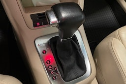 musta Volkswagen Tiguan 2008 kuva 28.