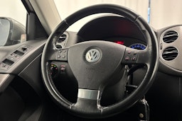 harmaa Volkswagen Tiguan 2008 kuva 15.