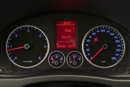 harmaa Volkswagen Tiguan 2008 kuva 19.