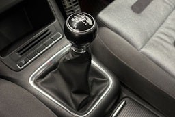 harmaa Volkswagen Tiguan 2008 kuva 21.