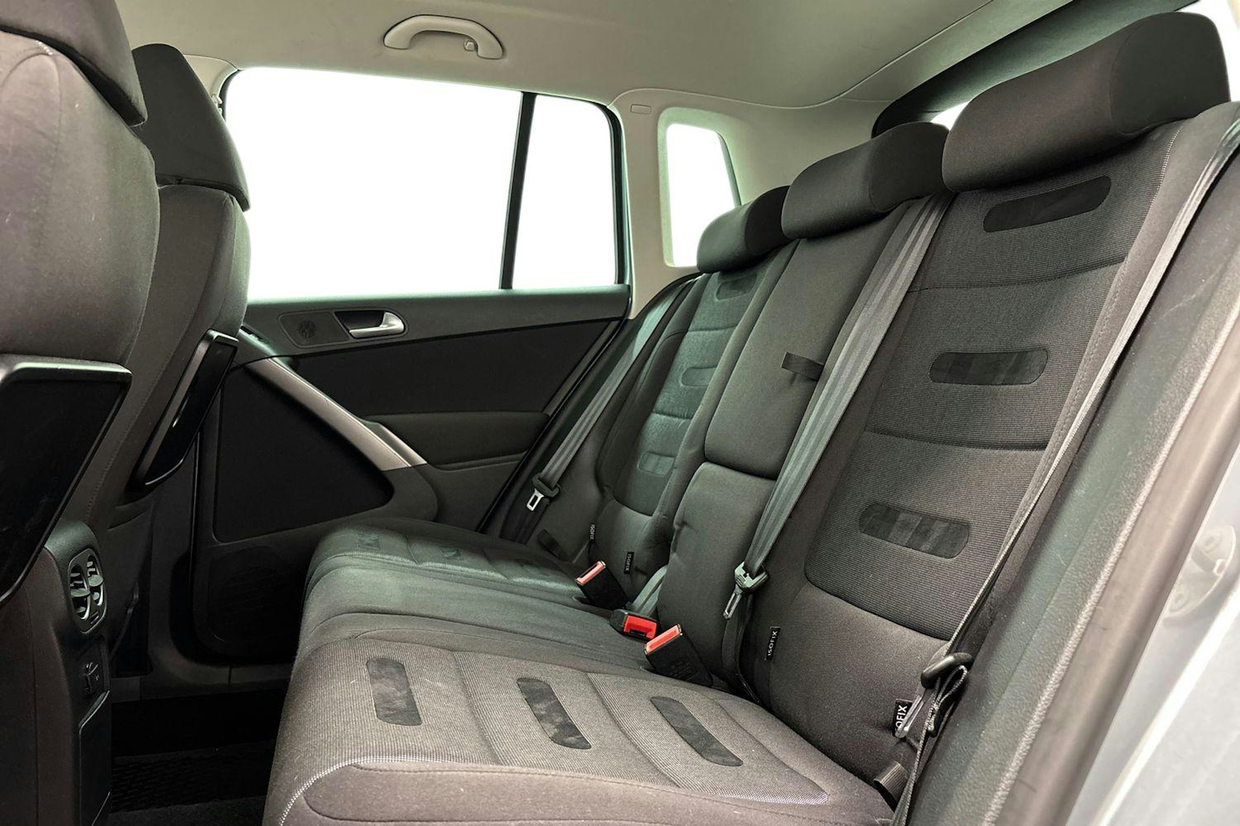 Harmaa Volkswagen Tiguan 2008 kuva 10.