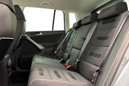 Harmaa Volkswagen Tiguan 2008 kuva 10.