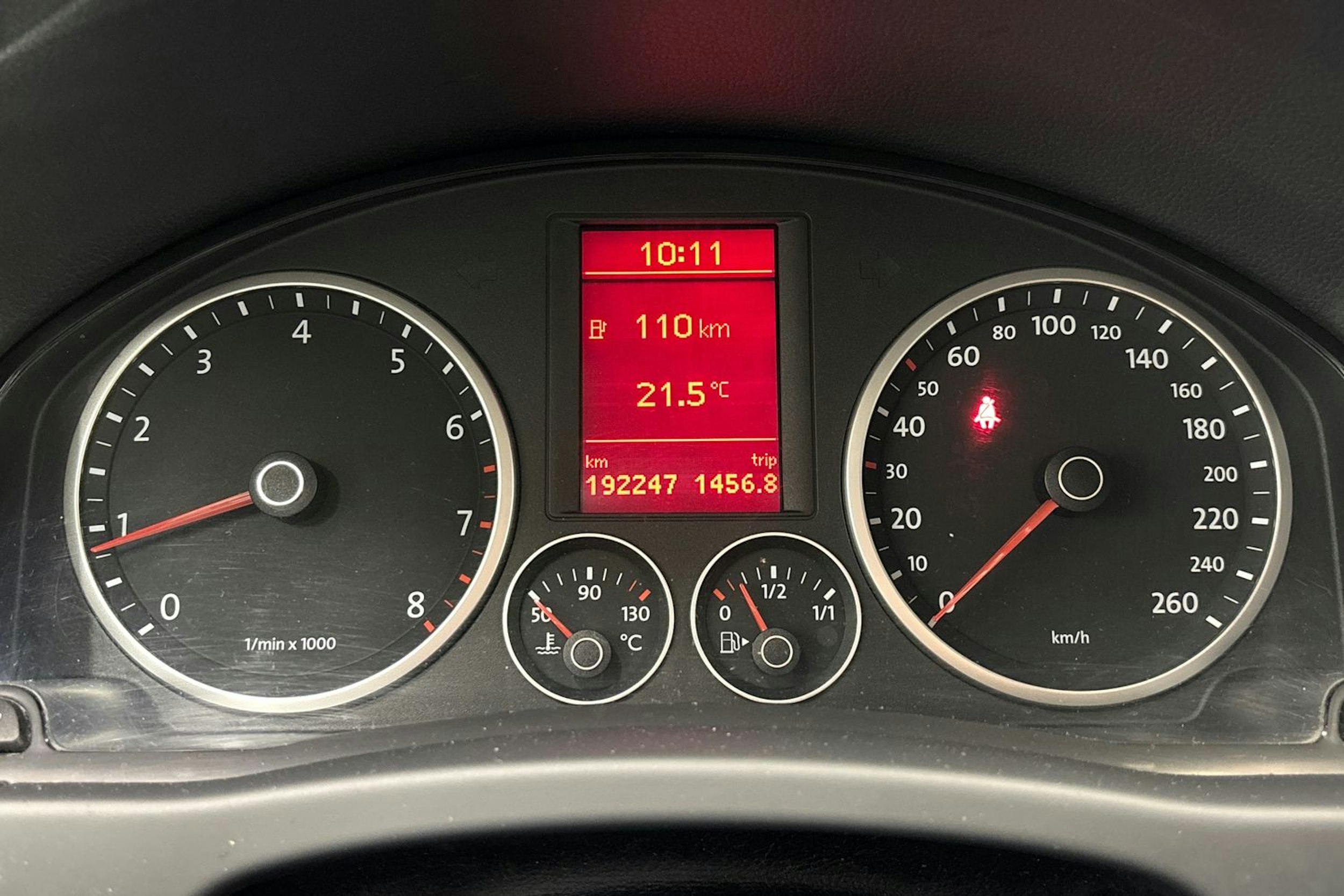 Harmaa Volkswagen Tiguan 2008 kuva 18.