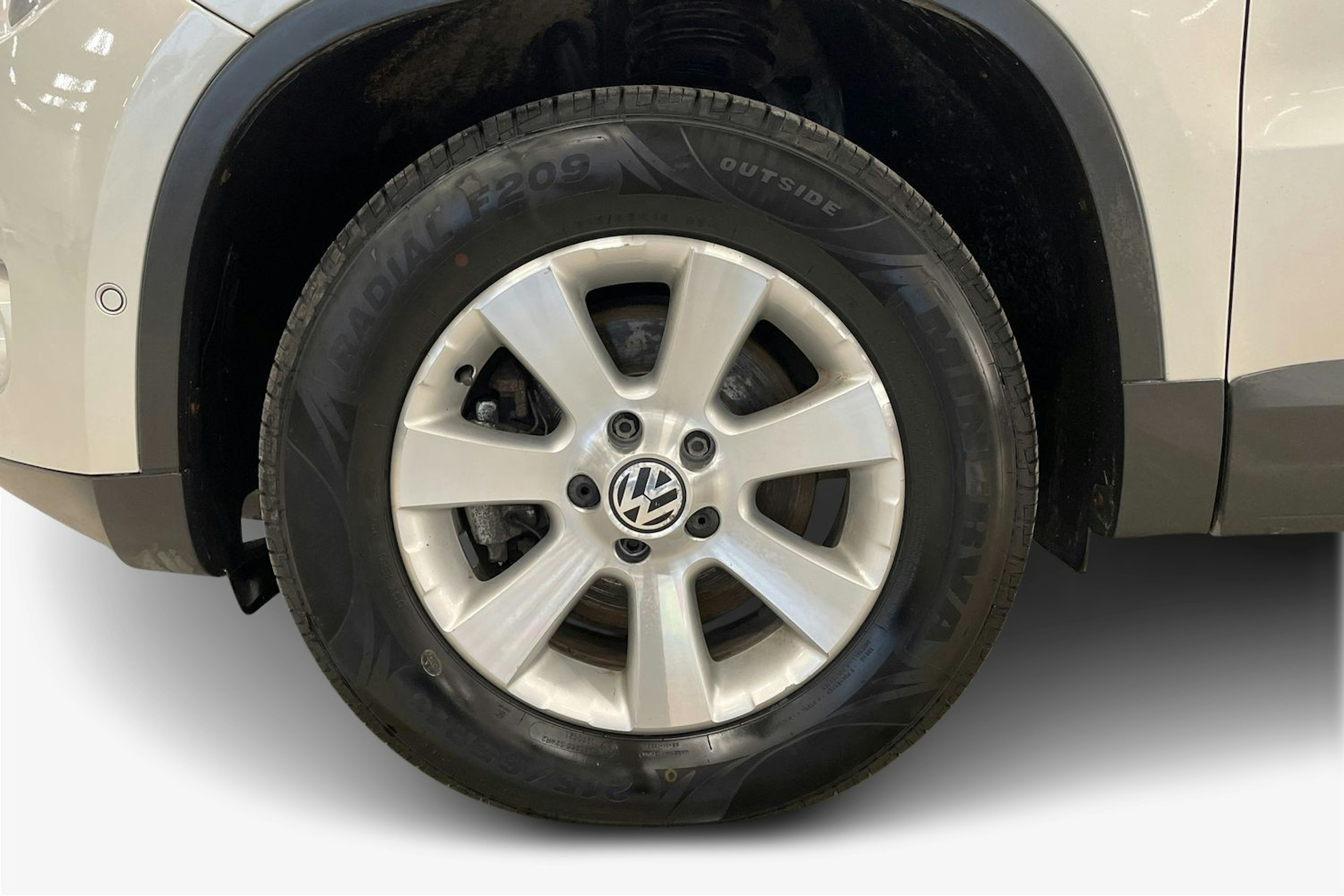 hopea Volkswagen Tiguan 2009 kuva 9.