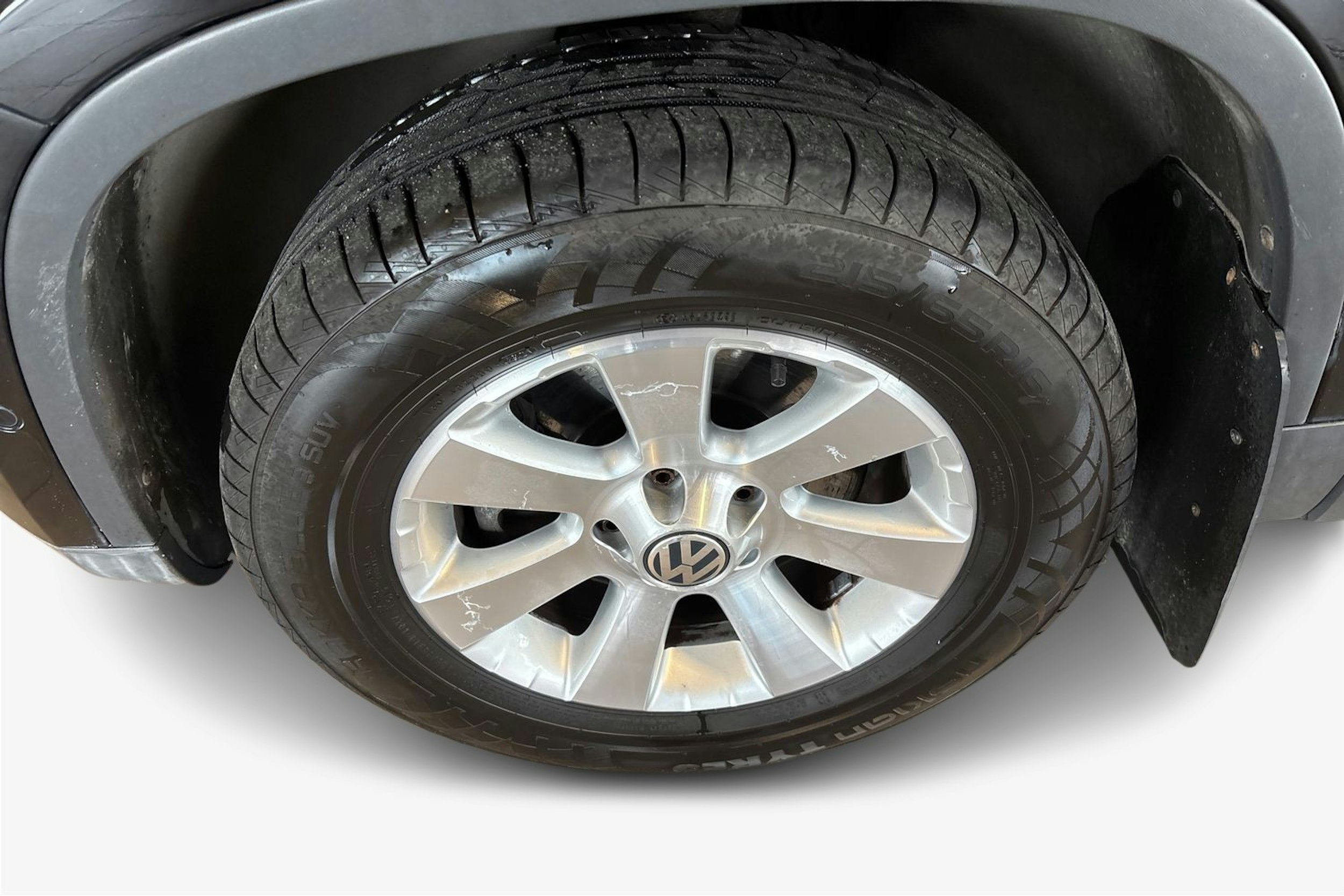 musta Volkswagen Tiguan 2009 kuva 11.