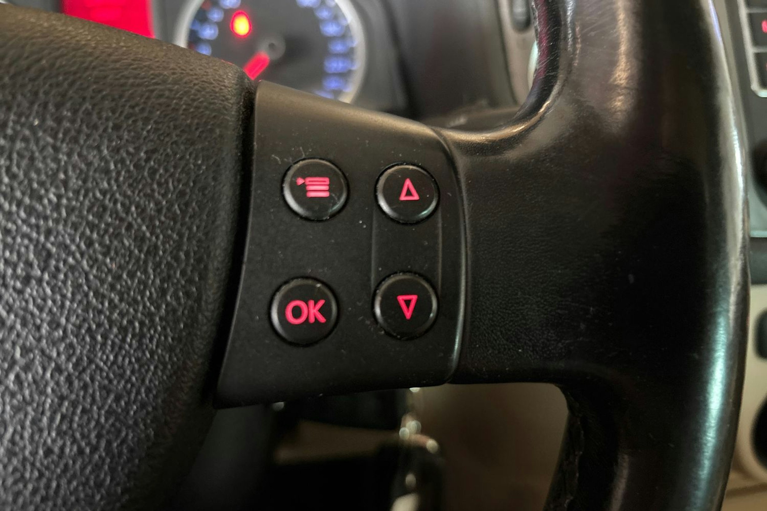 musta Volkswagen Tiguan 2009 kuva 20.
