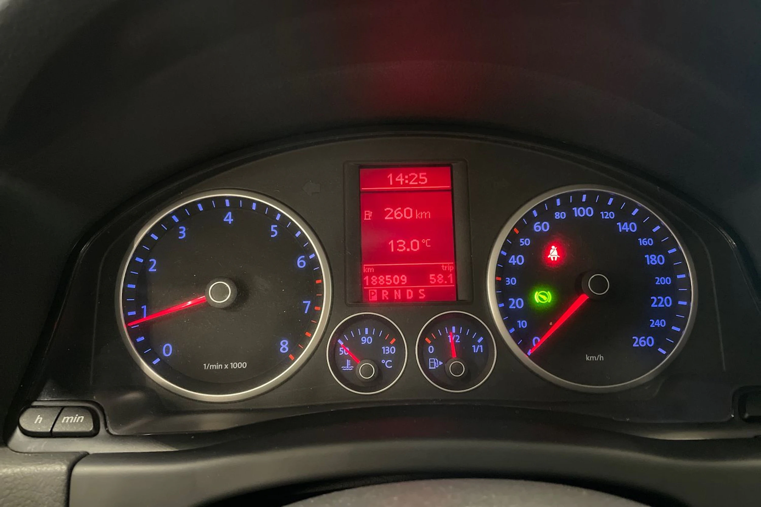 harmaa Volkswagen Tiguan 2009 kuva 14.