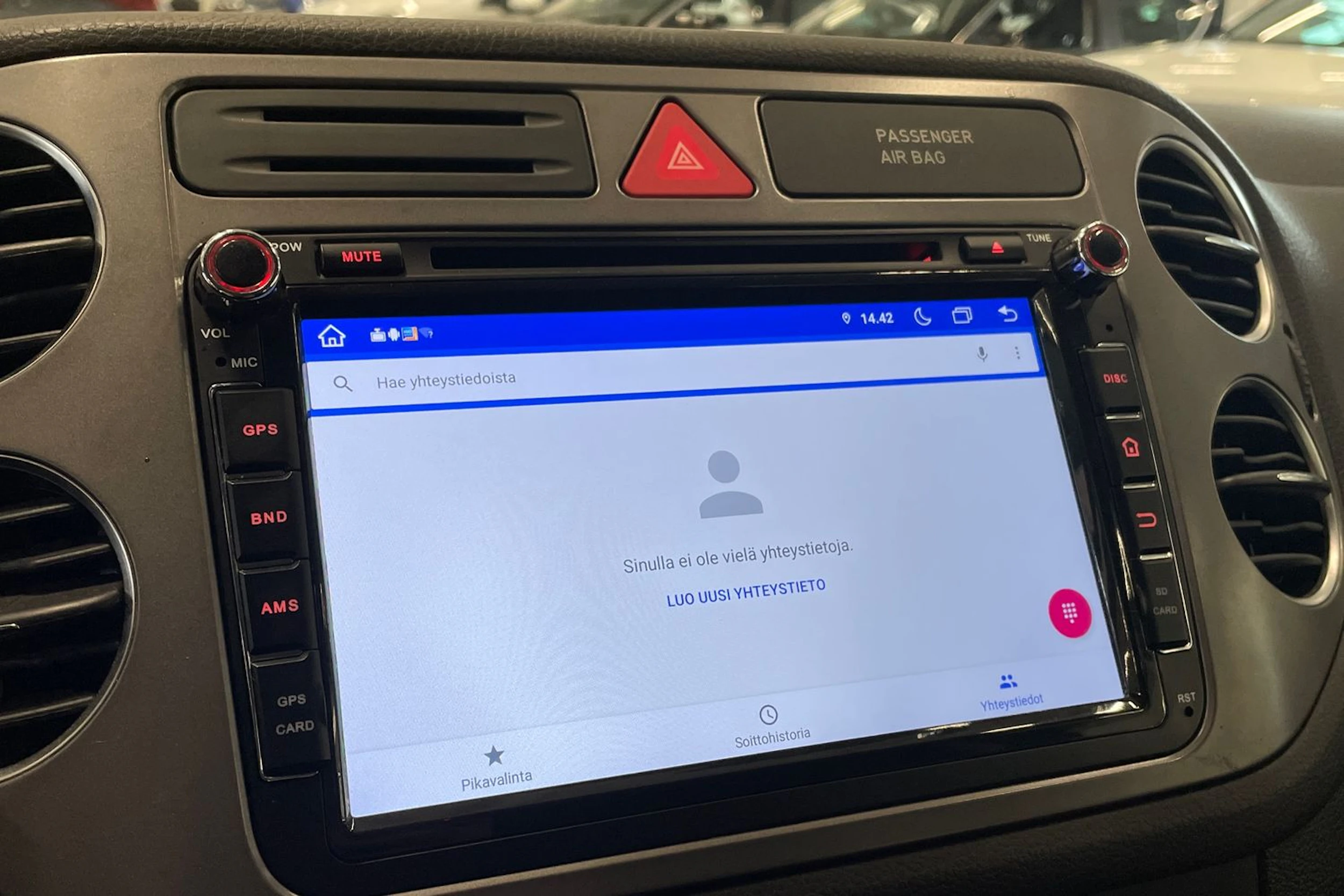 harmaa Volkswagen Tiguan 2009 kuva 21.