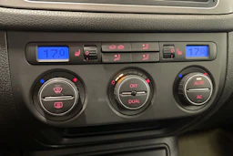 harmaa Volkswagen Tiguan 2009 kuva 26.