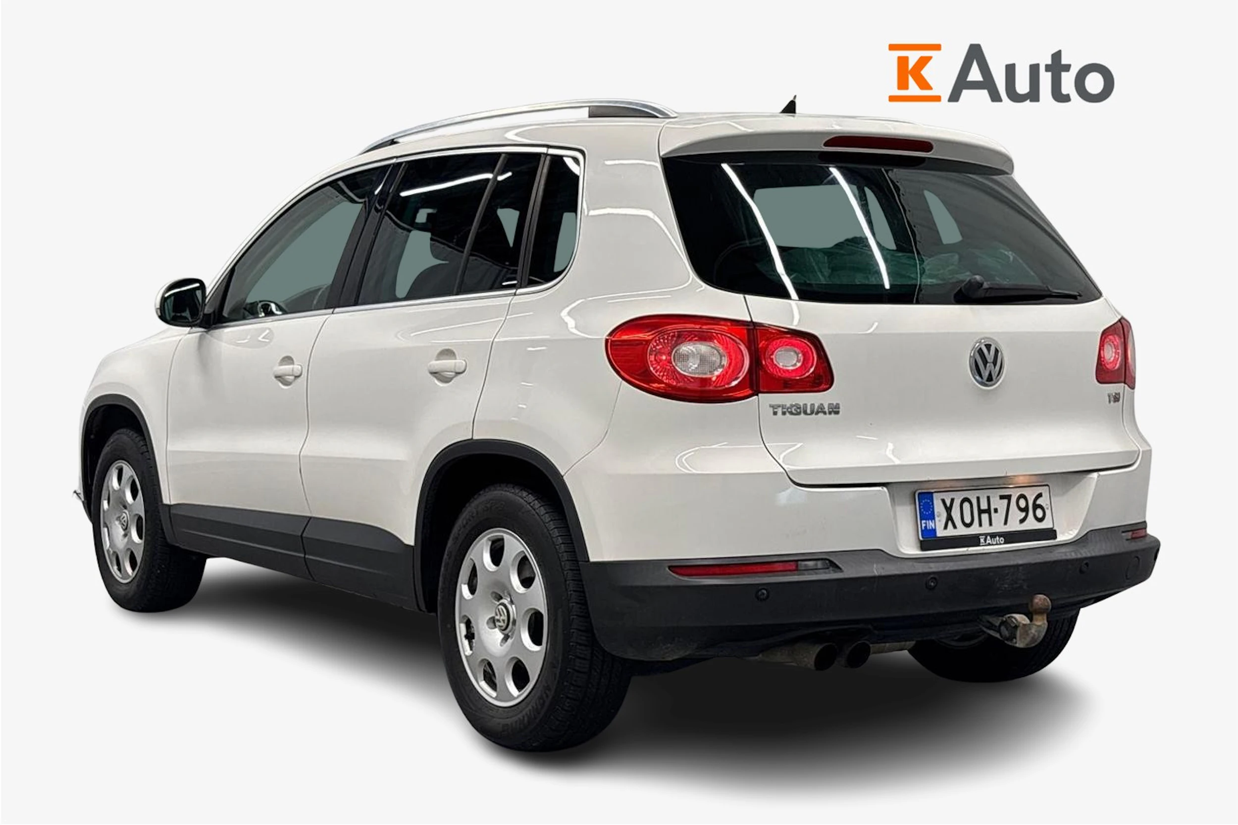 valkoinen Volkswagen Tiguan 2009 kuva 2.