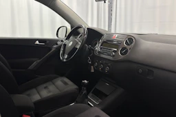 valkoinen Volkswagen Tiguan 2009 kuva 12.