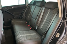 Musta Volkswagen Tiguan 2010 kuva 10.