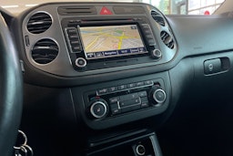 Musta Volkswagen Tiguan 2010 kuva 20.