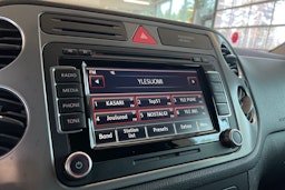 Musta Volkswagen Tiguan 2010 kuva 21.