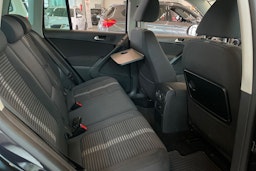 Musta Volkswagen Tiguan 2010 kuva 24.
