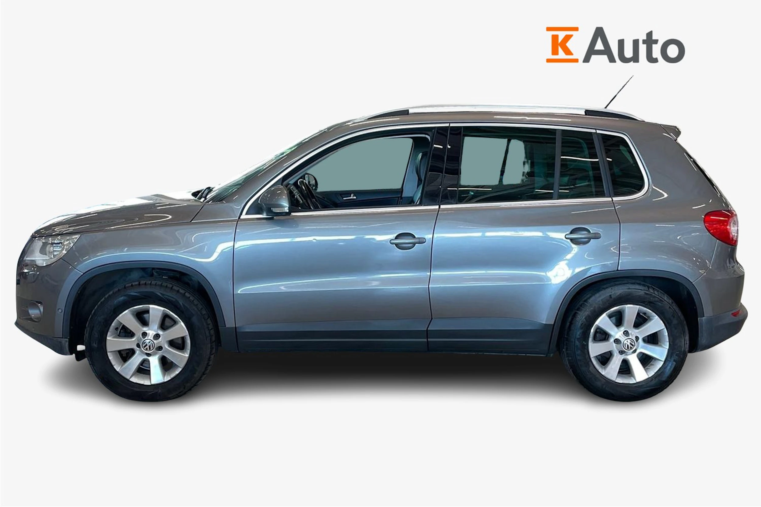 harmaa Volkswagen Tiguan 2010 kuva 5.