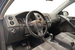 musta Volkswagen Tiguan 2010 kuva 3.