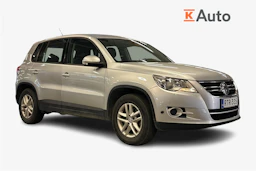 harmaa Volkswagen Tiguan 2011 kuva 1.