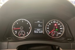 Musta Volkswagen Tiguan 2010 kuva 17.