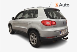 harmaa Volkswagen Tiguan 2010 kuva 2.