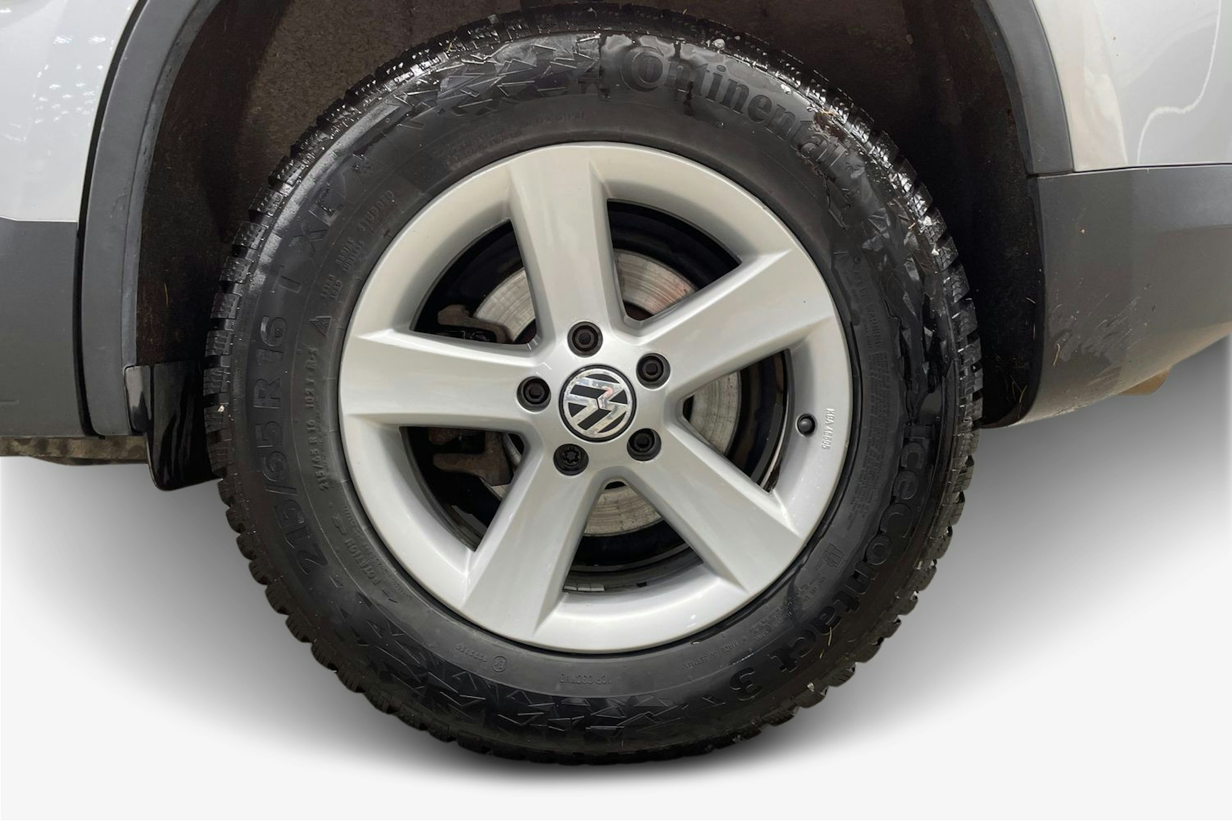 harmaa Volkswagen Tiguan 2010 kuva 11.