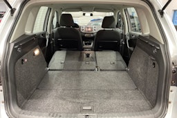 harmaa Volkswagen Tiguan 2010 kuva 15.